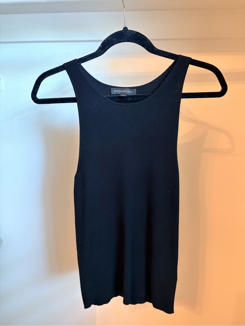 Banana Republic Black Ribbed Scoop-Neck Tank